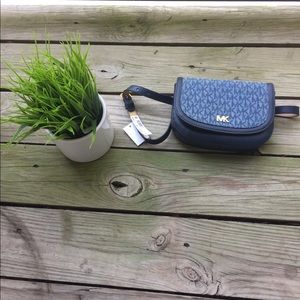 Michael kors belt bag